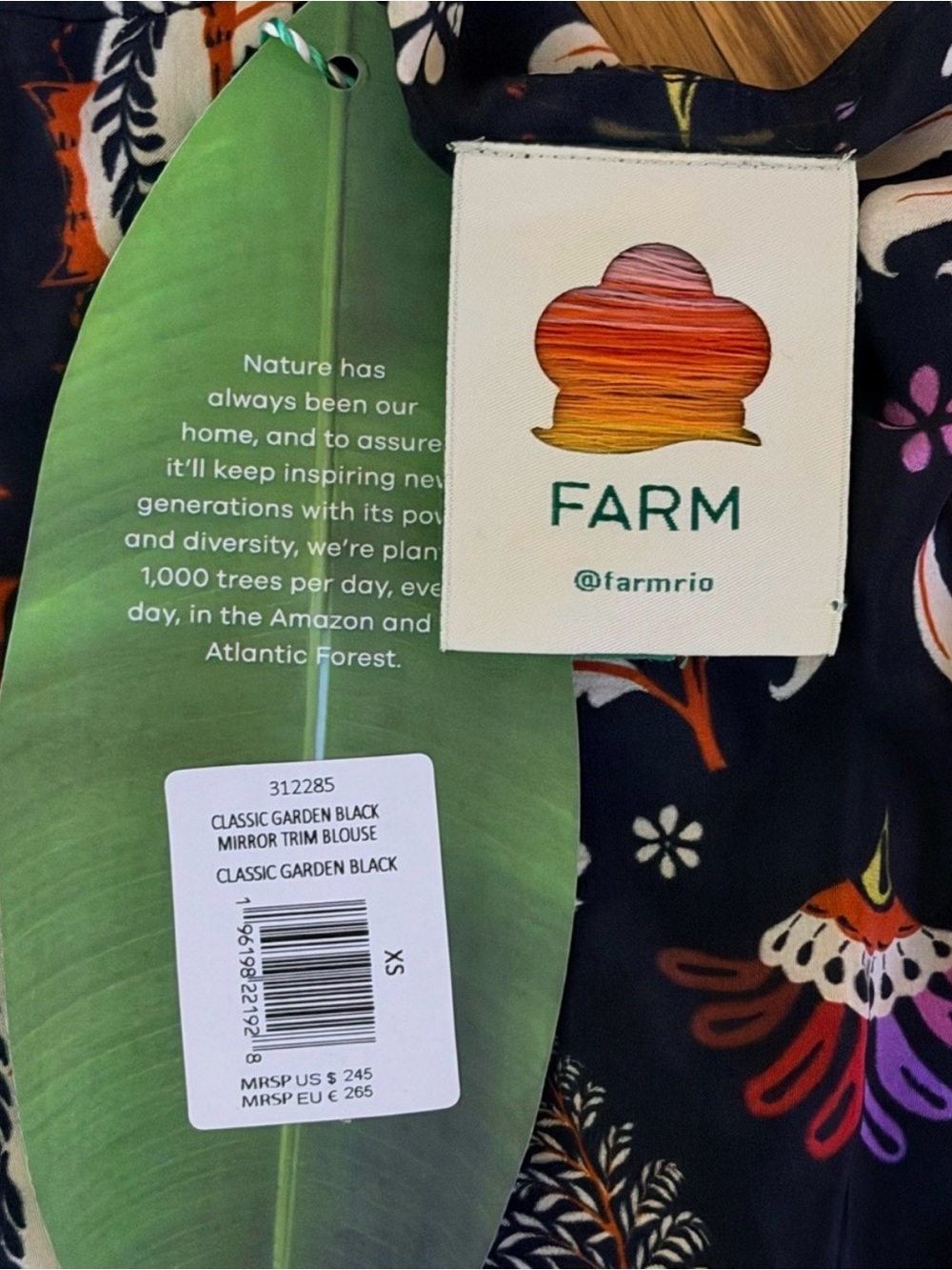 *FARM Rio Classic Garden Black Mirror Trim Blouse Boho Tropical Top - Picture 5 of 6